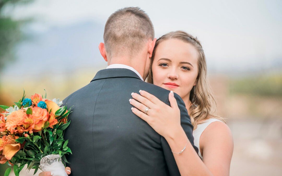 Should You Do a First Look? The Pros and Cons for Your Wedding Day