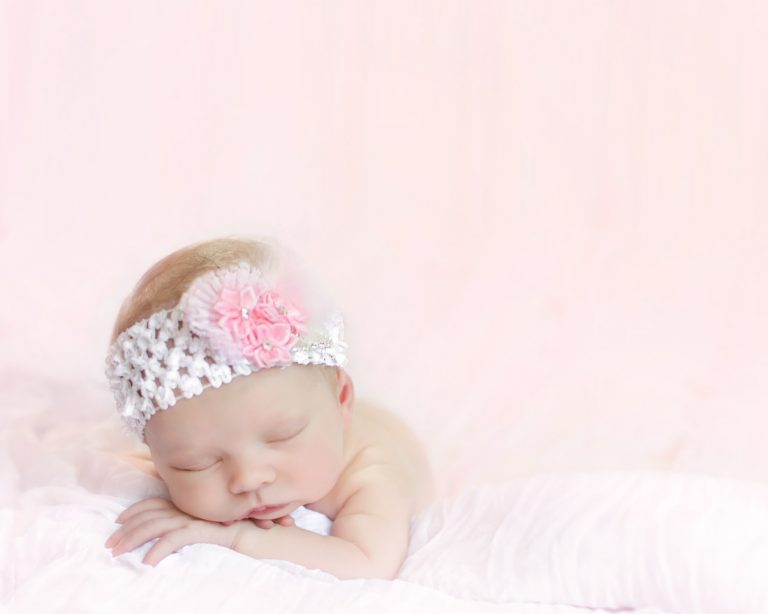 Arizona Newborn Photographers | New Born Photography Gallery