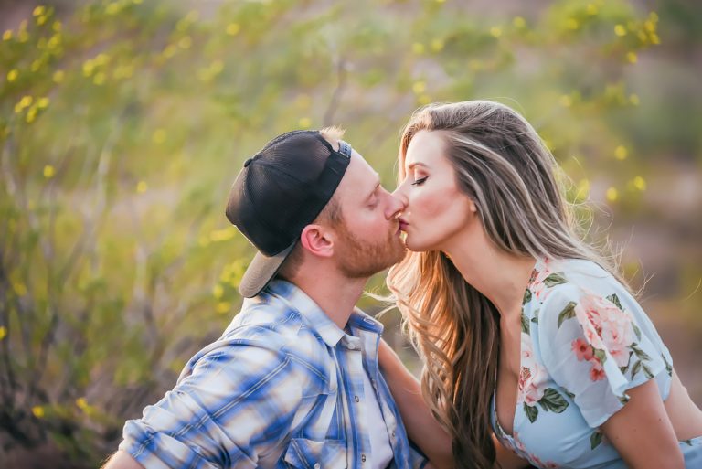 Engagement Photo Session | Scottsdale, Arizona &#8211; Botanical Gardens