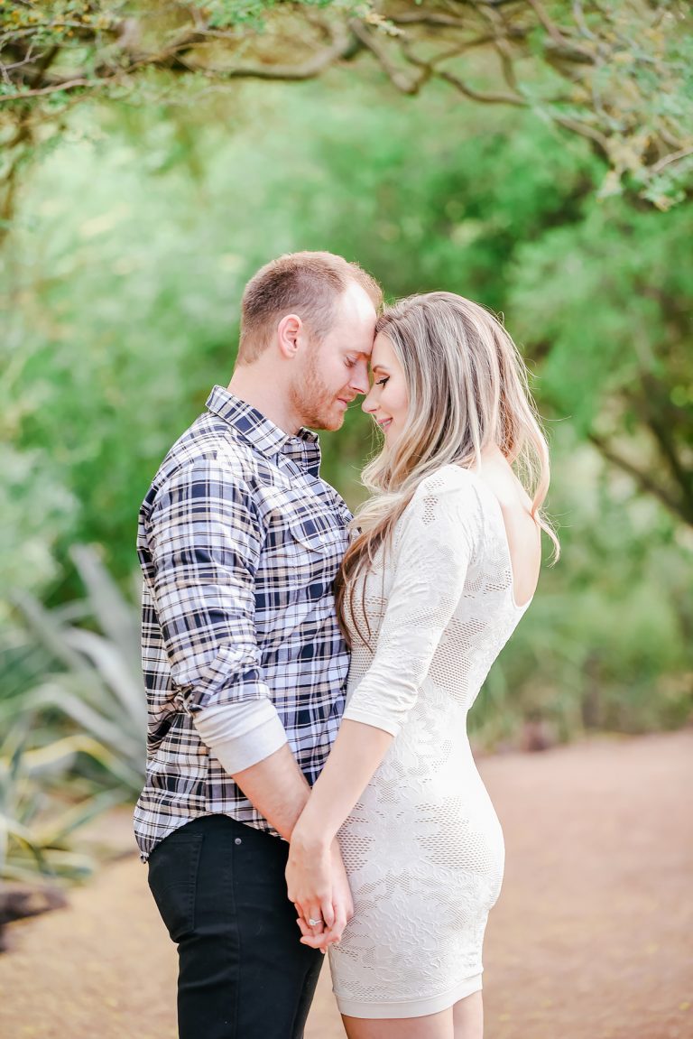 Engagement Photo Session | Scottsdale, Arizona &#8211; Botanical Gardens