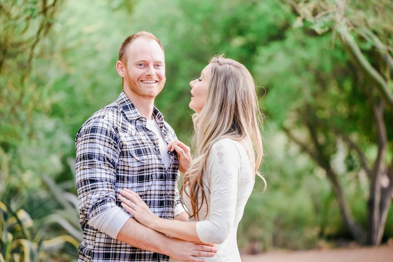 Engagement Photo Session | Scottsdale, Arizona &#8211; Botanical Gardens