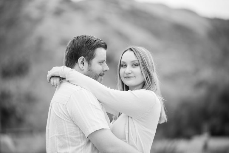 Engagement Photo Session | Scottsdale, Arizona &#8211; Mountain Shadows Resort