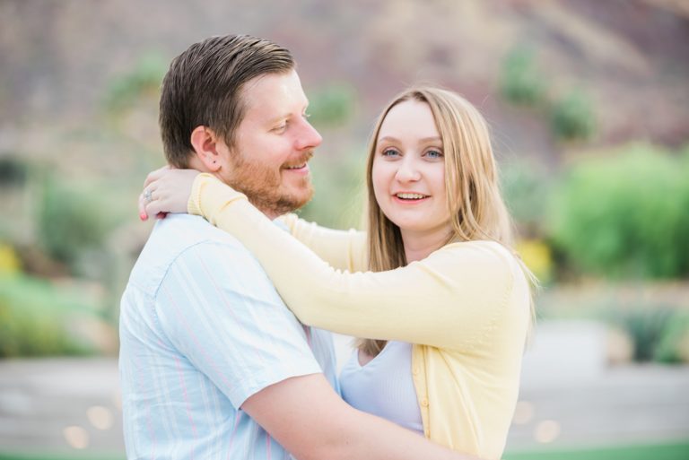 Engagement Photo Session | Scottsdale, Arizona &#8211; Mountain Shadows Resort