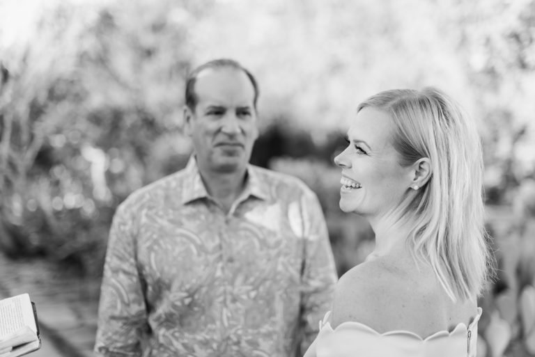 Arizona Wedding Photographers | Scottsdale, Arizona – Botanical Gardens