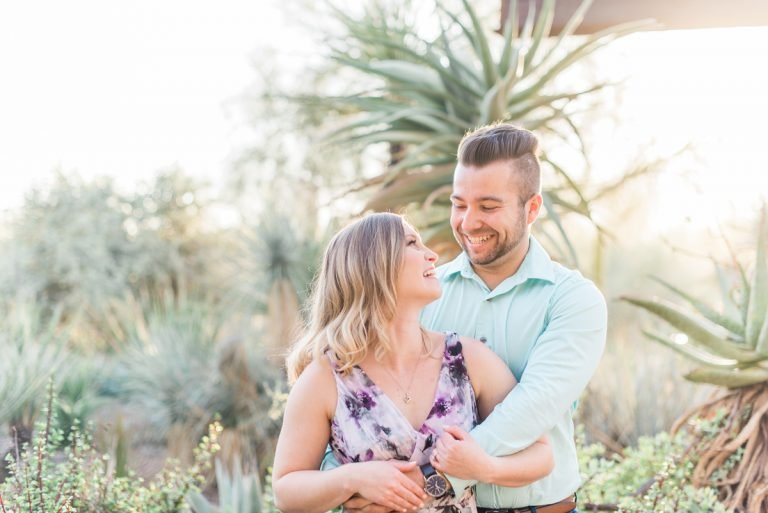 Engagement Photography | Arizona Engagement Photographers &#8211; Botanical Gardens