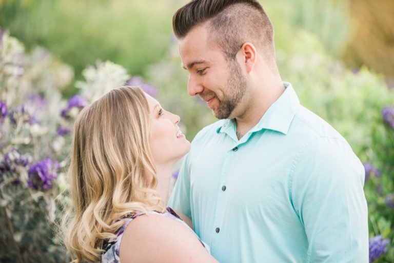 Engagement Photography | Arizona Engagement Photographers &#8211; Botanical Gardens