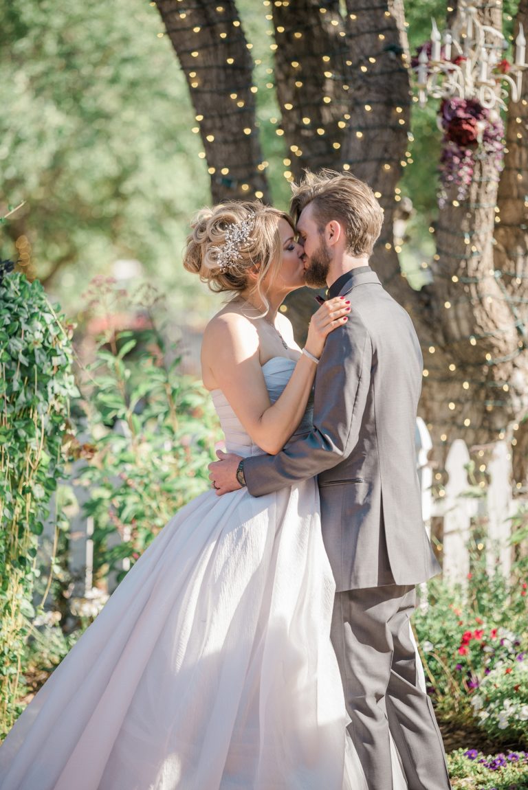 Flagstaff Wedding Photographer | Viola&#8217;s Flower Garden &#8211; Flagstaff Arizona