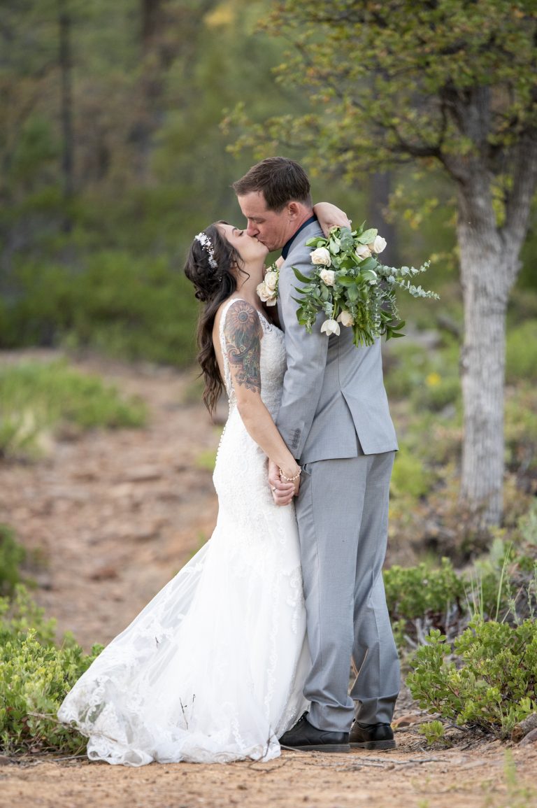 Arizona Wedding Photographers | Cabins on Strawberry Hill &#8211; Scottsdale Arizona